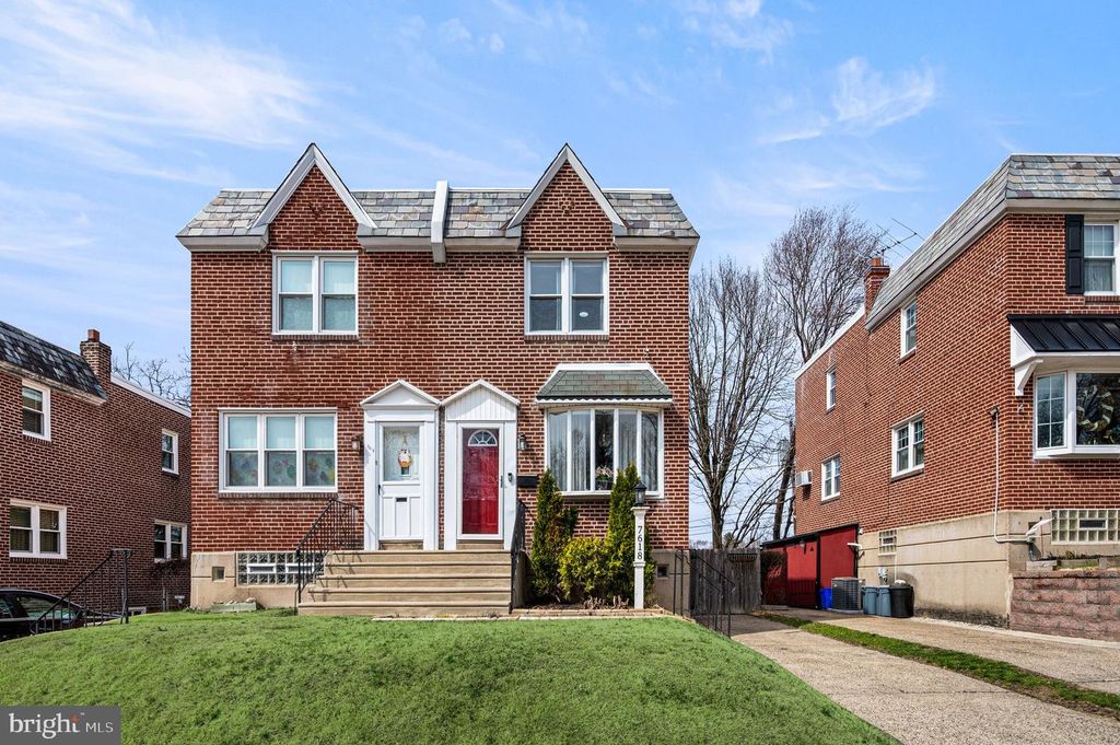 7618 BURHOLME AVE, Philadelphia, PA 19111