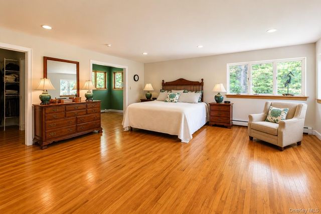 364 Clinton Hollow, Salt Point, NY 12578