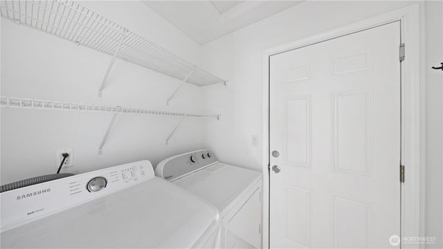 1472 SW 10th Avenue, Oak Harbor, WA 98277