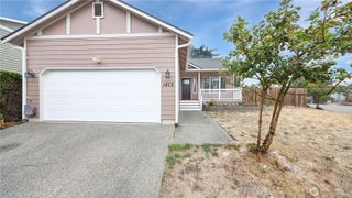 1472 SW 10th Avenue, Oak Harbor, WA 98277