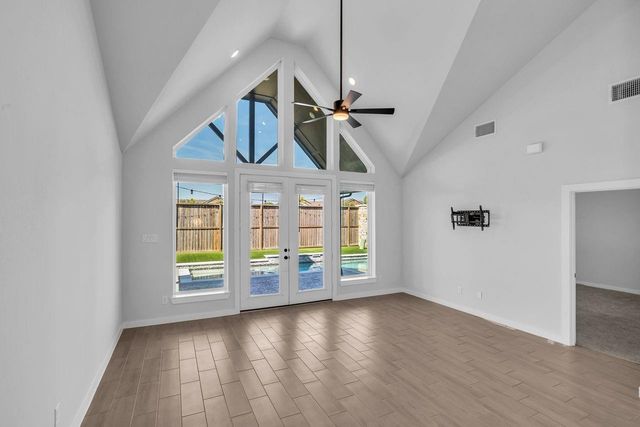 18342 Lilac Woods Trail, Cypress, TX 77433