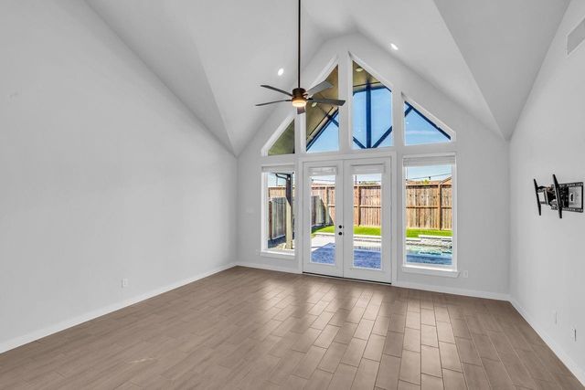 18342 Lilac Woods Trail, Cypress, TX 77433