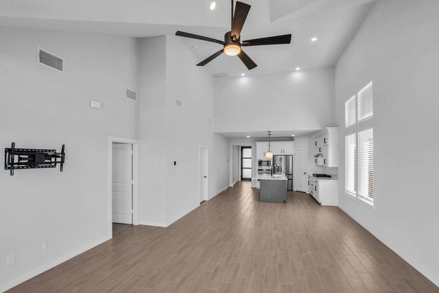 18342 Lilac Woods Trail, Cypress, TX 77433