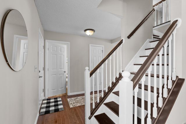 498 Beaverbrook Drive, Columbus, OH 43230