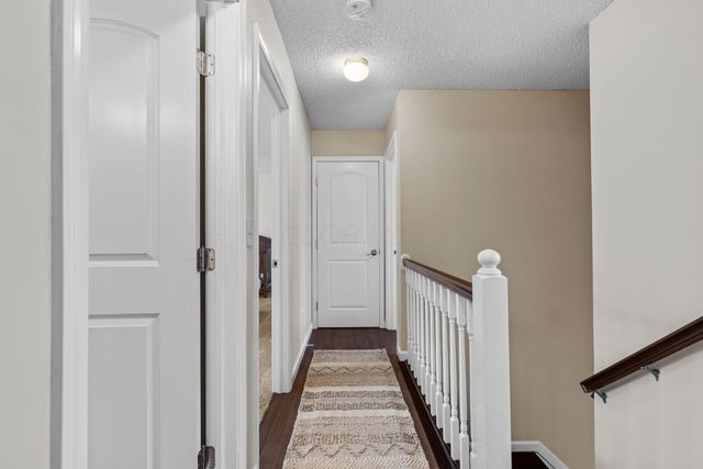 498 Beaverbrook Drive, Columbus, OH 43230