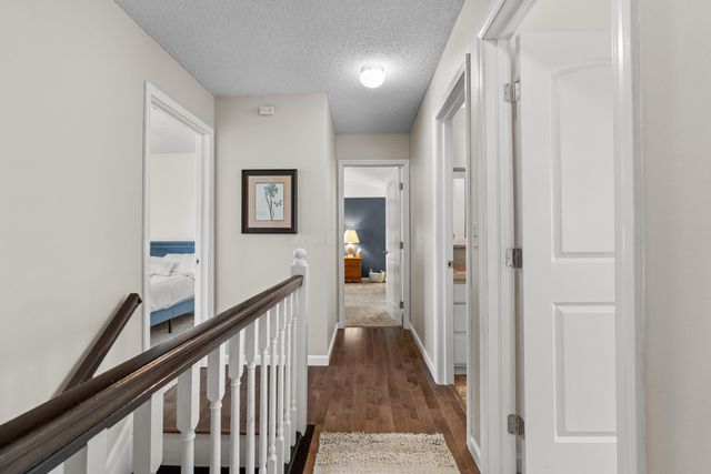 498 Beaverbrook Drive, Columbus, OH 43230