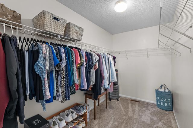 498 Beaverbrook Drive, Columbus, OH 43230