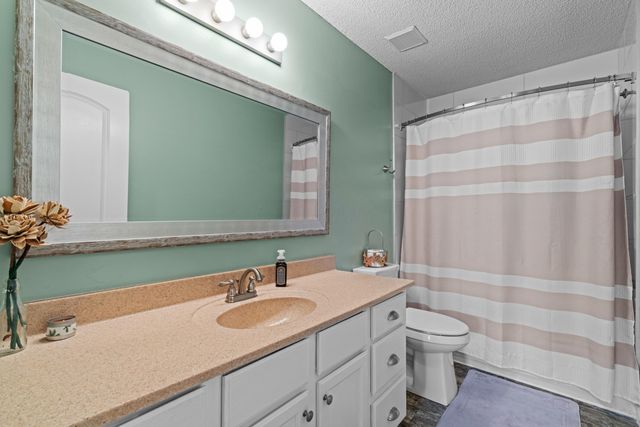 498 Beaverbrook Drive, Columbus, OH 43230