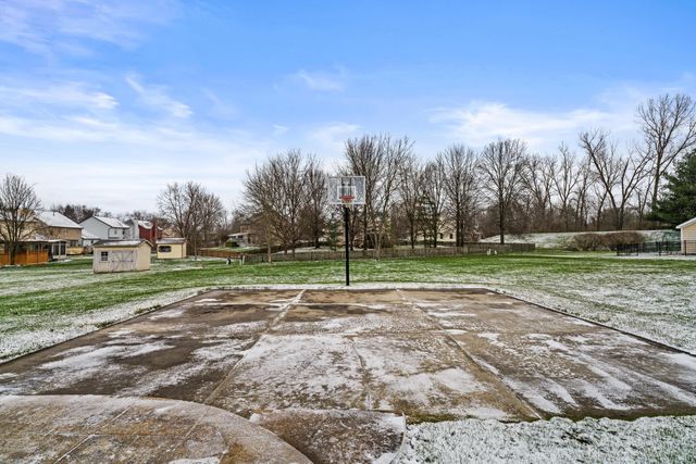 498 Beaverbrook Drive, Columbus, OH 43230