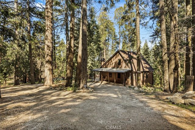 27902 Squirrel, Lake Arrowhead, CA 92352