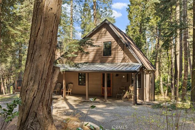 27902 Squirrel, Lake Arrowhead, CA 92352