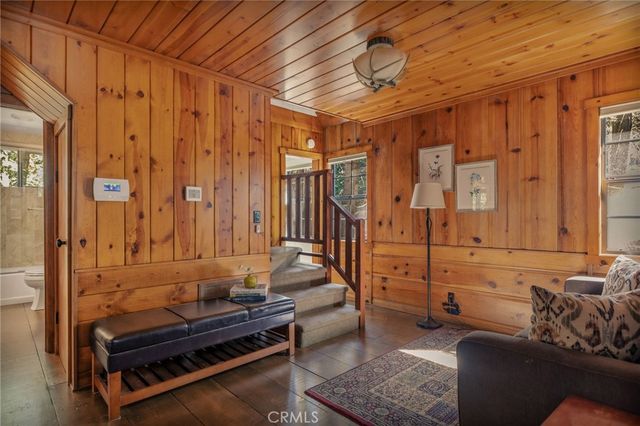 27902 Squirrel, Lake Arrowhead, CA 92352