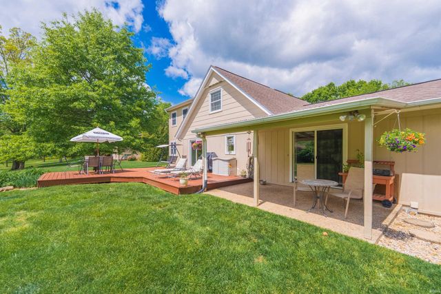 7151 W Cavewood Court, Bloomington, IN 47403