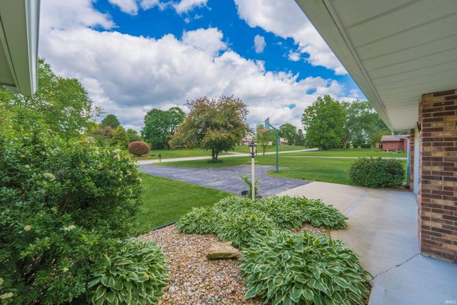 7151 W Cavewood Court, Bloomington, IN 47403
