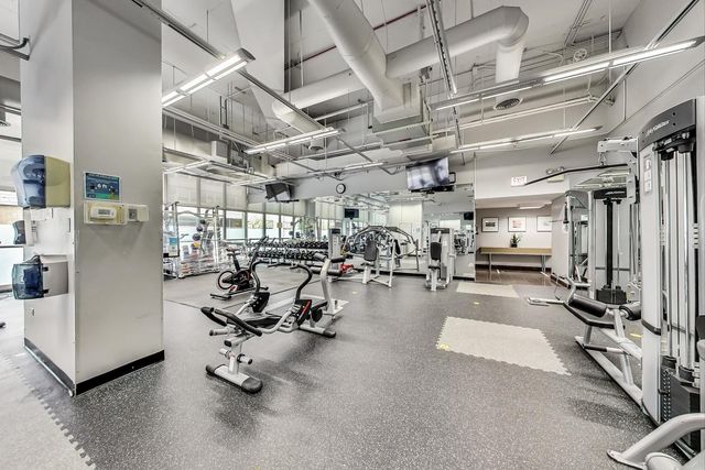 655 W Irving Park Road 1805, Chicago, IL 60613