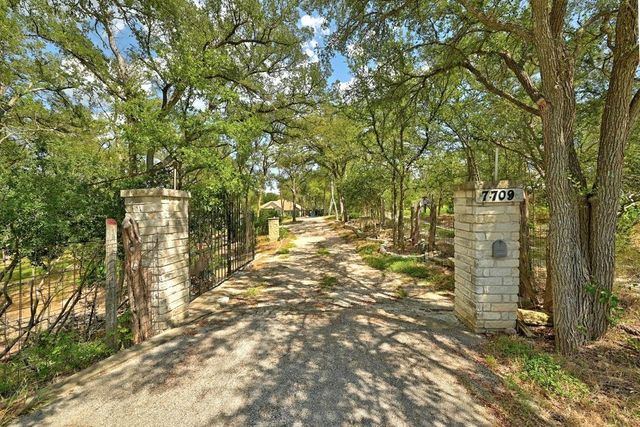 7709 Timber Hills DR, Del Valle, TX 78617