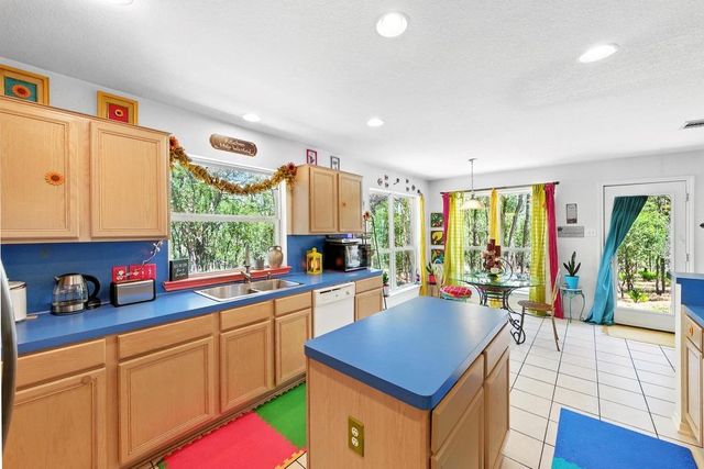 7709 Timber Hills DR, Del Valle, TX 78617