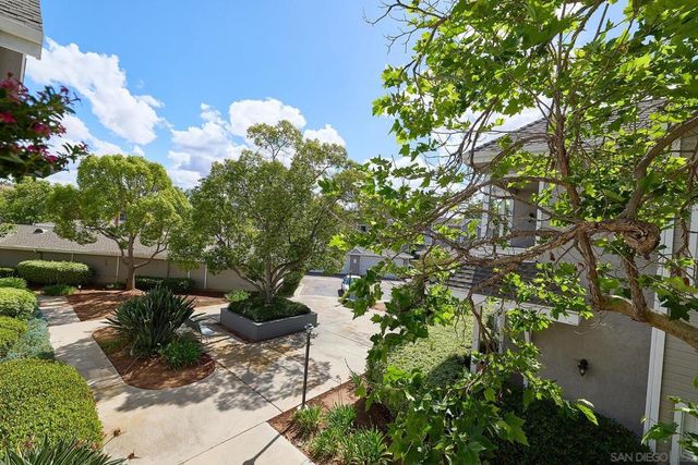 13826 Midland Rd, Poway, CA 92064