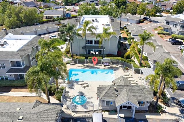 13826 Midland Rd, Poway, CA 92064