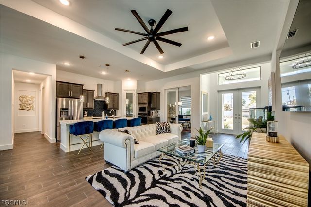 4413 SE 13th PL, Cape Coral, FL 33904