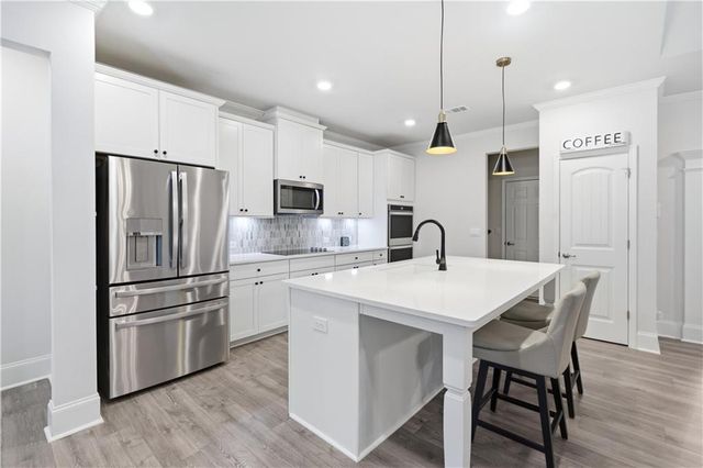 332 Cherokee Drive, Waleska, GA 30183