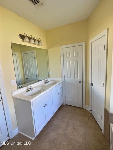 11 Ozark Place, Perkinston, MS 39573