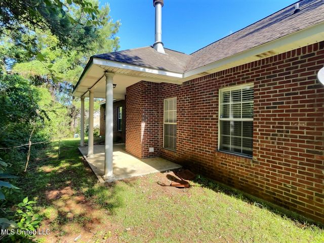 11 Ozark Place, Perkinston, MS 39573