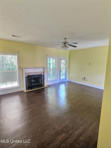 11 Ozark Place, Perkinston, MS 39573