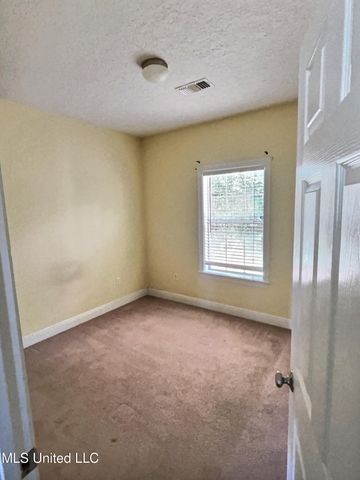 11 Ozark Place, Perkinston, MS 39573