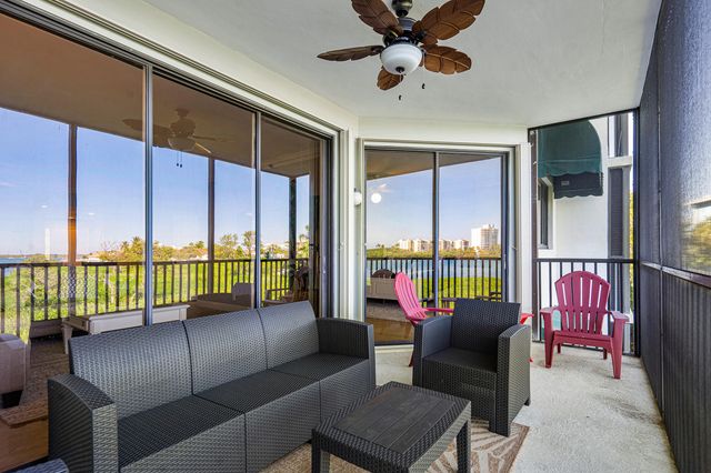 200 Waterway Road 204, Tequesta, FL 33469