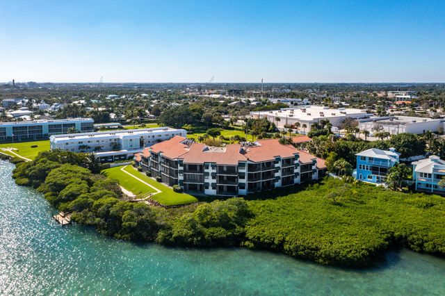 200 Waterway Road 204, Tequesta, FL 33469