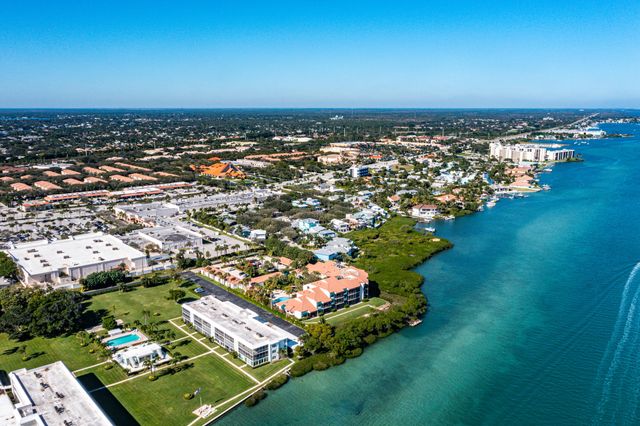 200 Waterway Road 204, Tequesta, FL 33469
