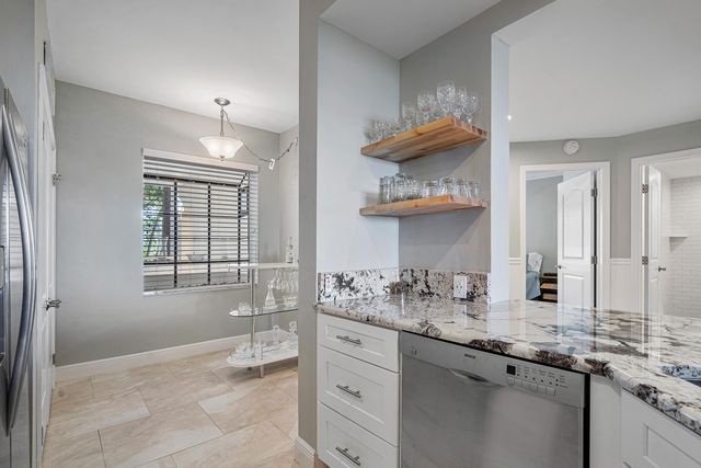 200 Waterway Road 204, Tequesta, FL 33469