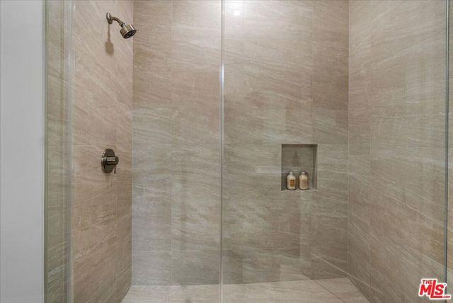 541 S Westgate Avenue, Los Angeles, CA 90049