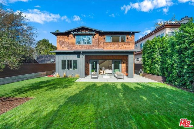 541 S Westgate Avenue, Los Angeles, CA 90049