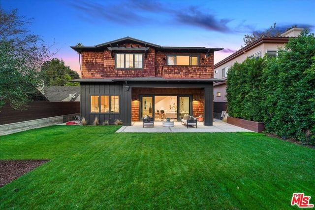 541 S Westgate Avenue, Los Angeles, CA 90049