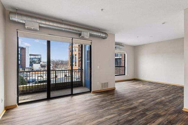 4525 Park Commons Dr 205, Saint Louis Park, MN 55416
