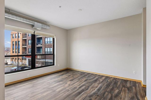 4525 Park Commons Dr 205, Saint Louis Park, MN 55416