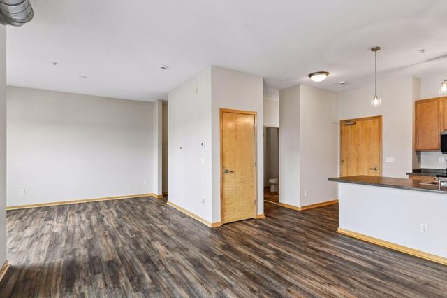 4525 Park Commons Dr 205, Saint Louis Park, MN 55416