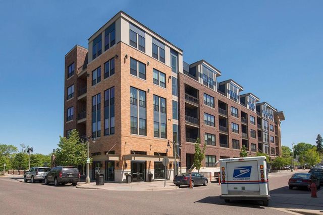 4525 Park Commons Dr 205, Saint Louis Park, MN 55416