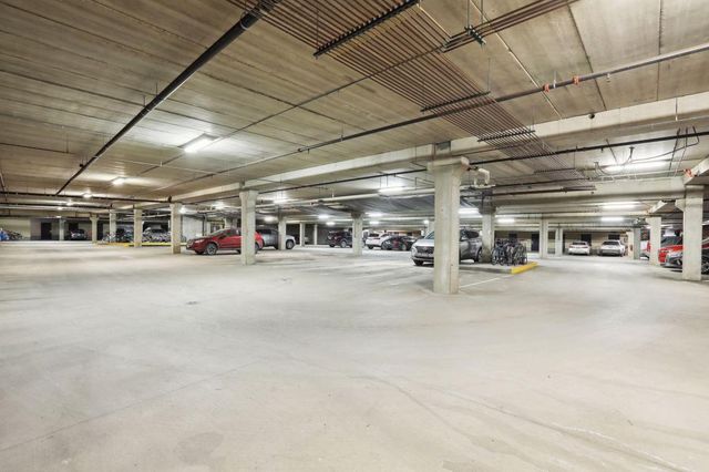 4525 Park Commons Dr 205, Saint Louis Park, MN 55416