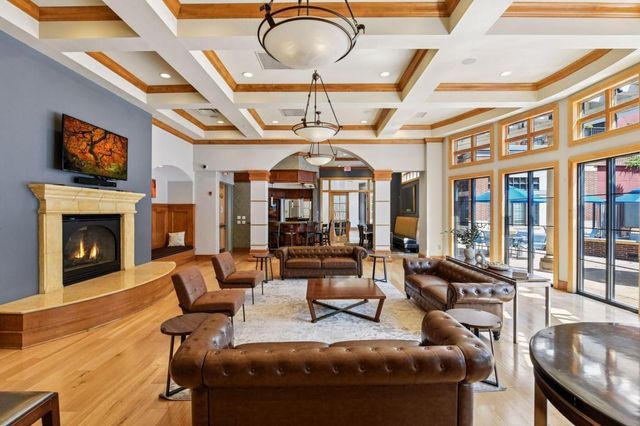 4525 Park Commons Dr 205, Saint Louis Park, MN 55416