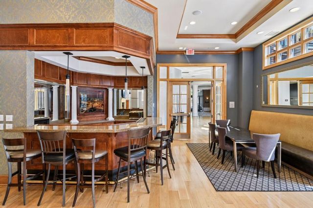 4525 Park Commons Dr 205, Saint Louis Park, MN 55416