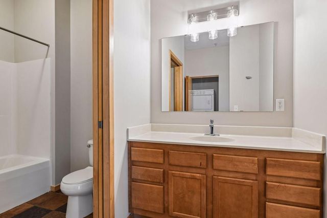 4525 Park Commons Dr 205, Saint Louis Park, MN 55416