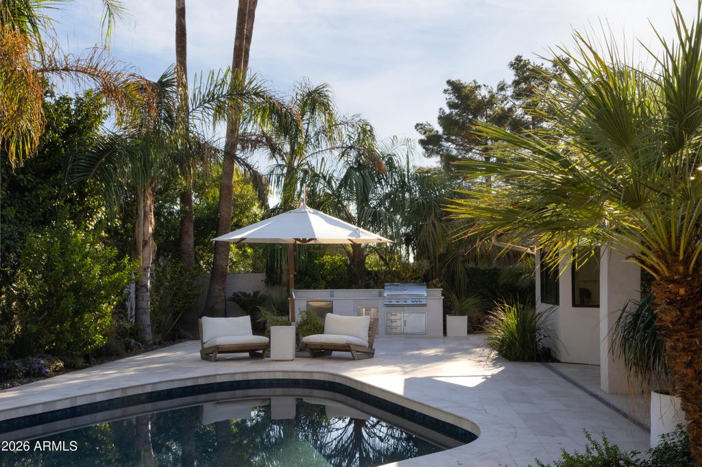 8618 E SAN FELIPE Drive, Scottsdale, AZ 85258 — exterior