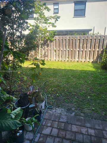 11847 SW 246th Ter, Homestead, FL 33032