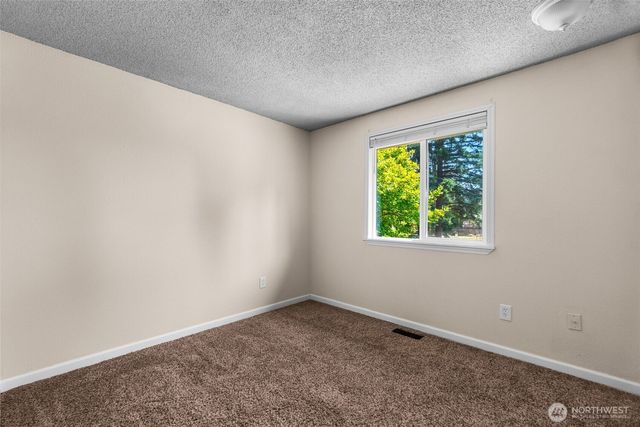 21603 125th Street Ct E, Bonney Lake, WA 98391
