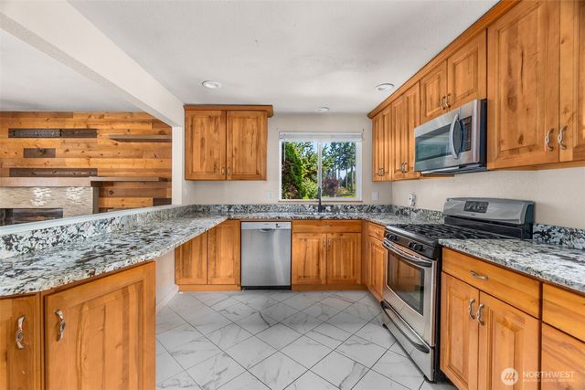 21603 125th Street Ct E, Bonney Lake, WA 98391
