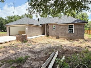 2639 Cr-769c, Brazoria, TX 77422