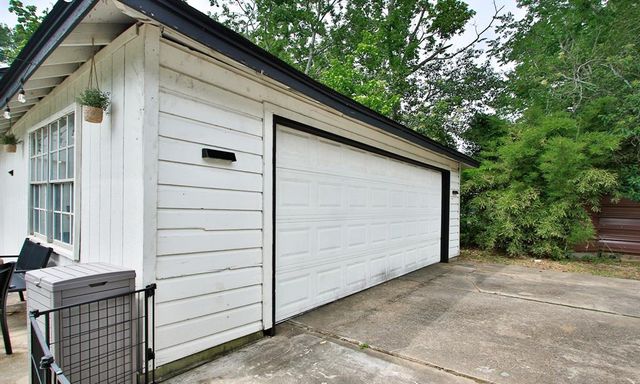 7010 Kinney Street, Houston, TX 77087